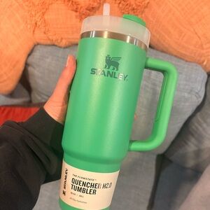 Stanley Green Quencher H2.0 Tumbler